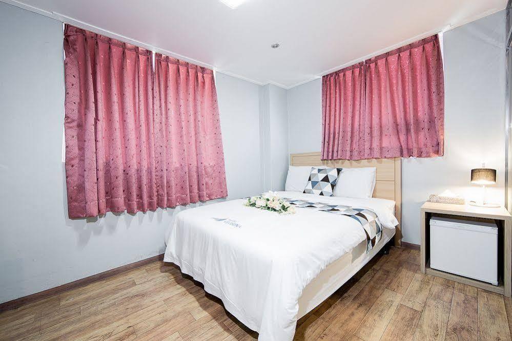 Incheon Airport Yegrina Hotel Extérieur photo